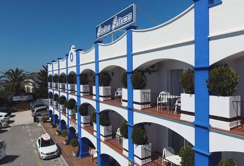 Отель Piedra Paloma