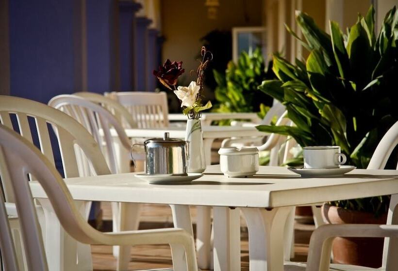 Отель Piedra Paloma