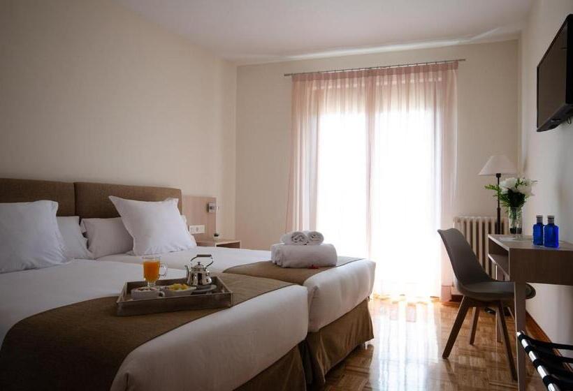 فندق Puerta Ciudad Rodrigo