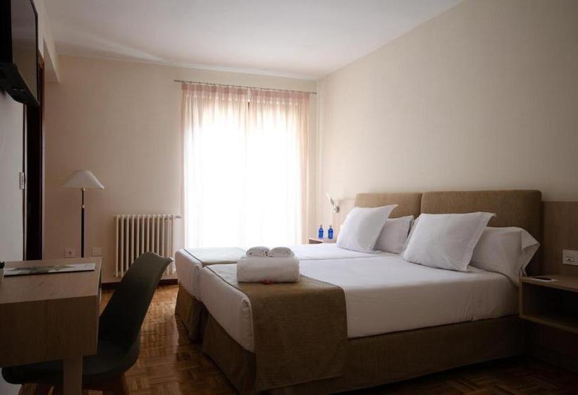 فندق Puerta Ciudad Rodrigo