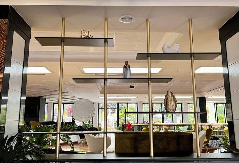 ホテル Puerto Palace