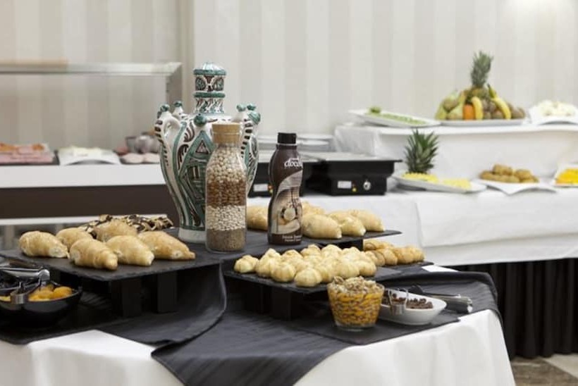 호텔 Reina Cristina