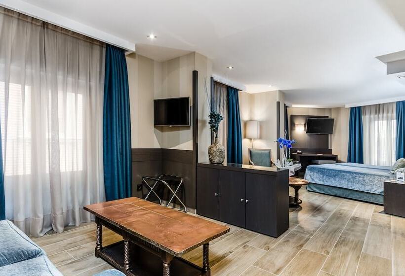 호텔 Reina Cristina