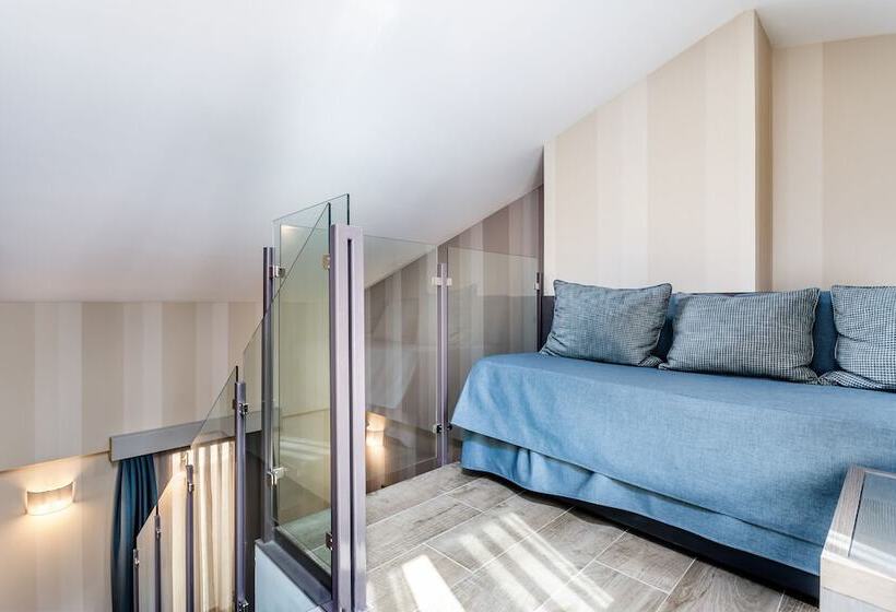 호텔 Reina Cristina