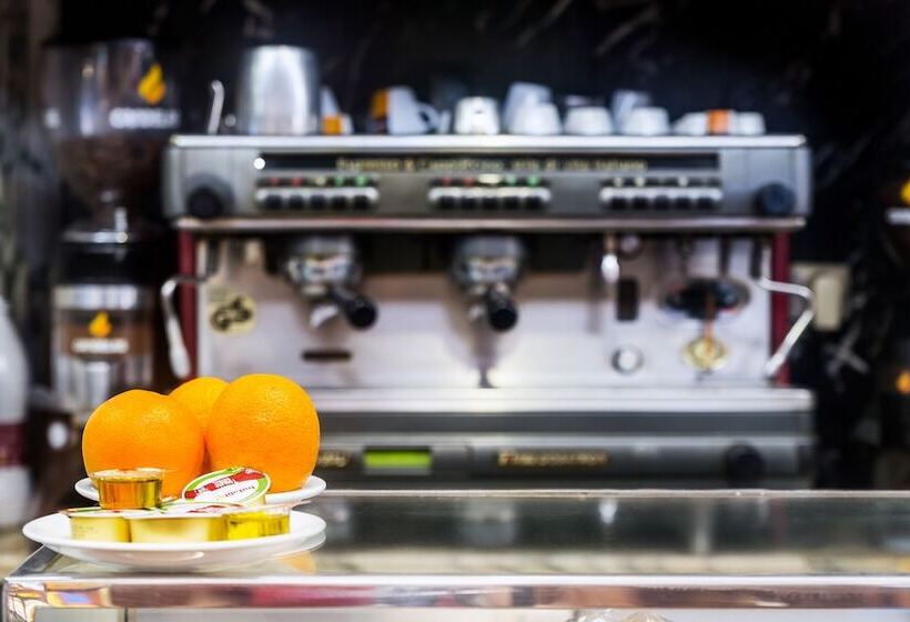 Otel Residencia Castellano I