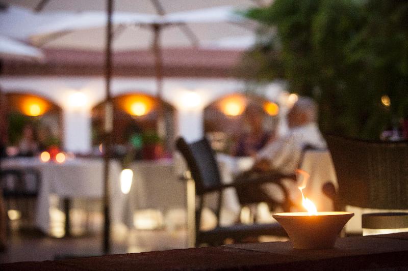 هتل Restaurant Bon Retorn