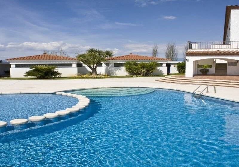 هتل Restaurant Bon Retorn