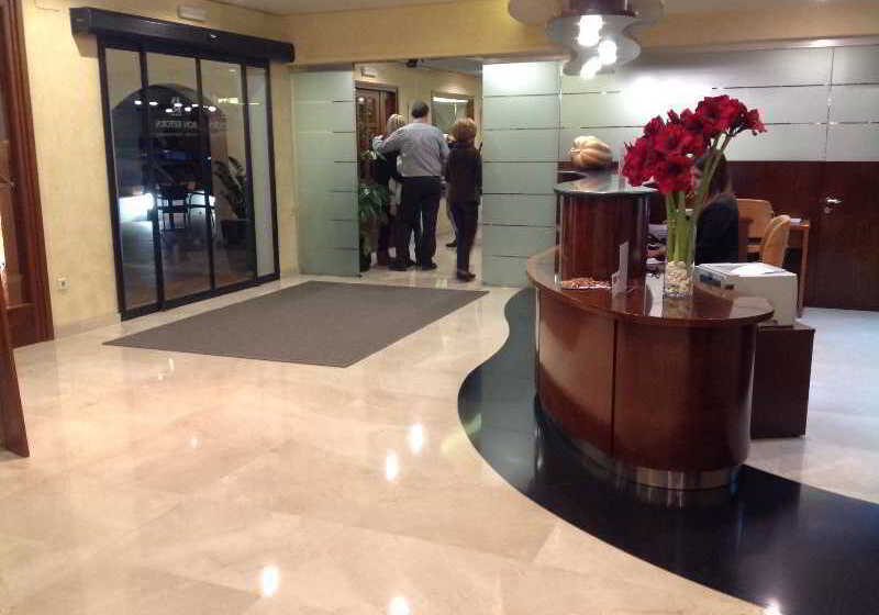 هتل Restaurant Bon Retorn