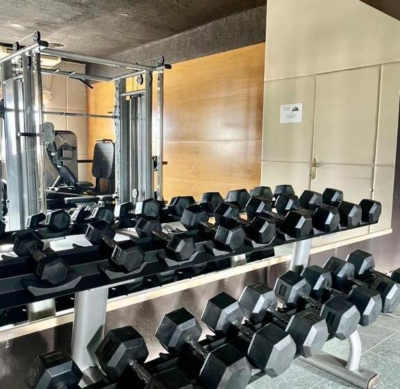 هتل & Restaurant Figueres Parc