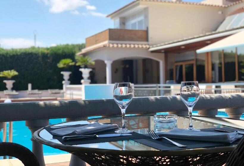 هتل & Restaurant Figueres Parc