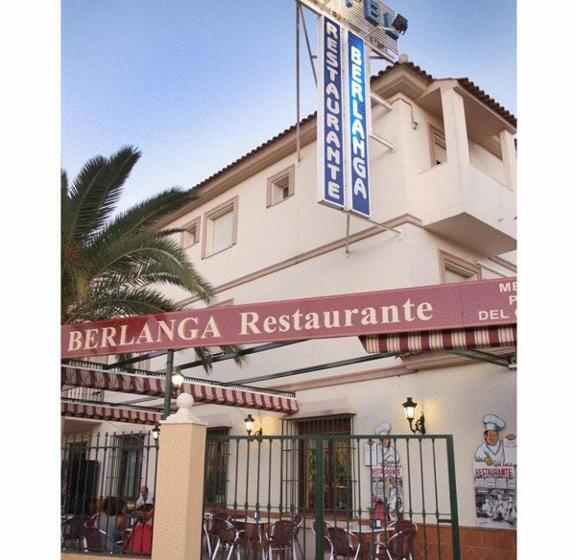 هتل Restaurante Berlanga