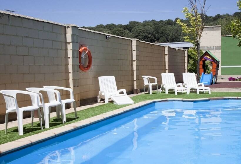 בית מלון כפרי Restaurante Cadosa