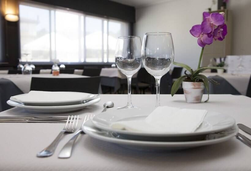 בית מלון כפרי Restaurante Cadosa