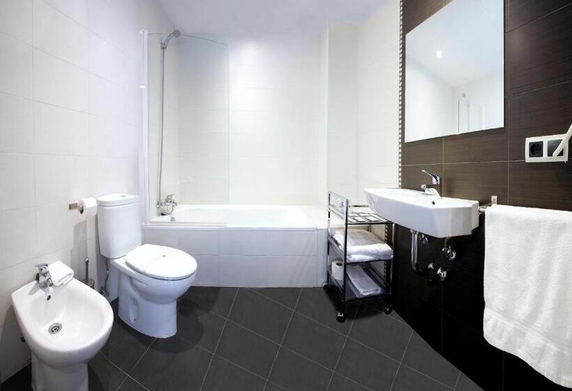 هتل Rey Don Sancho