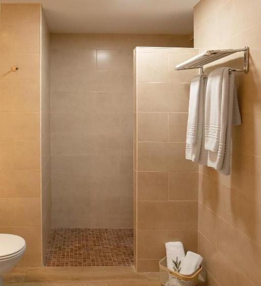 هتل Roger De Flor By Seleqtta