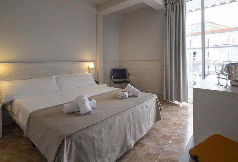 호텔 Rosamar Maritim 4