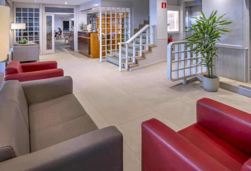 בית מלון כפרי Rovira