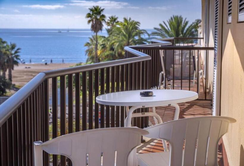 בית מלון כפרי Rovira