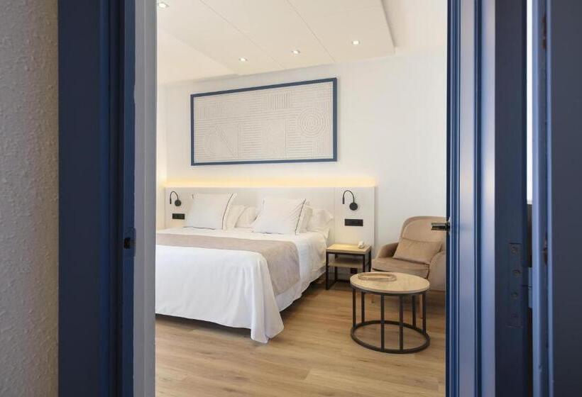 בית מלון כפרי Rovira