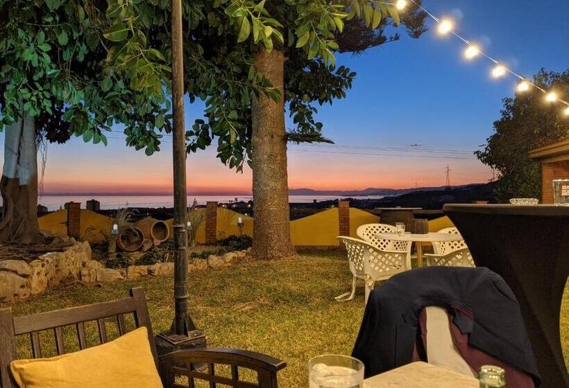 فندق ريفى Cortijo Amaya