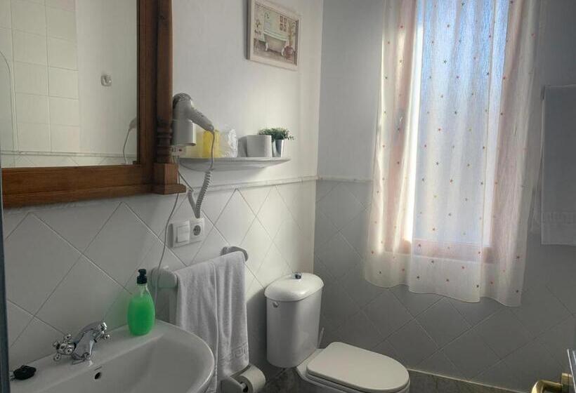 בית מלון כפרי Entreolivos