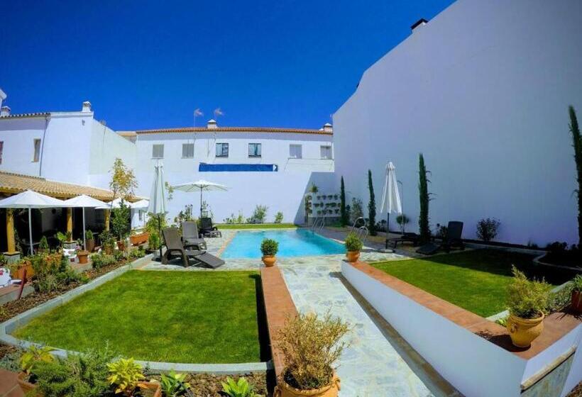 בית מלון כפרי Entreolivos