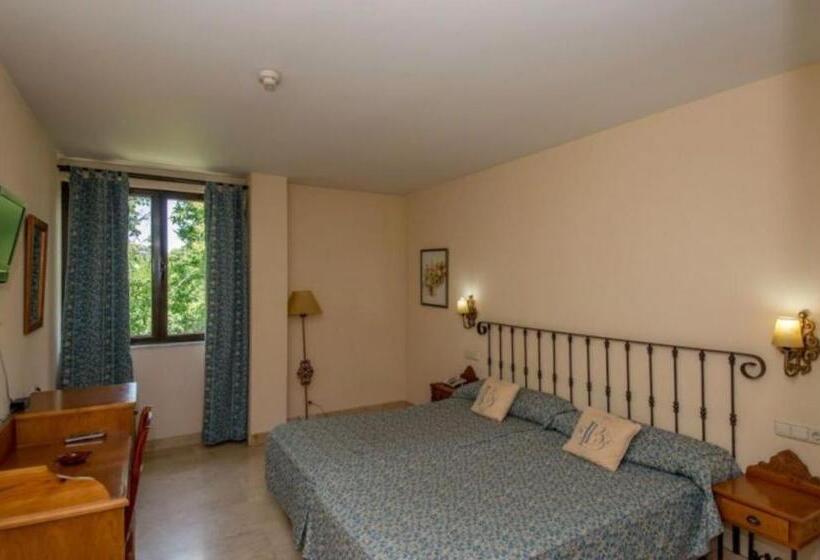 乡村酒店  Las Batuecas