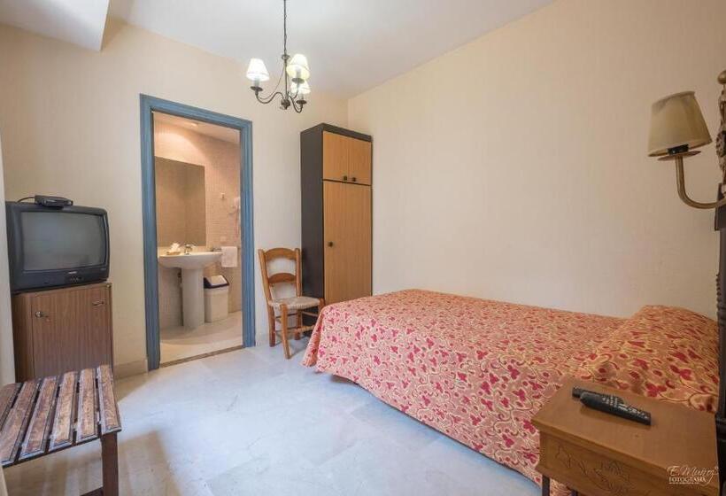 乡村酒店  Las Batuecas