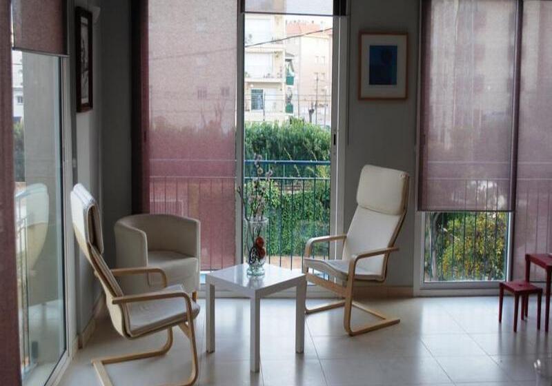 Отель Sant Jordi