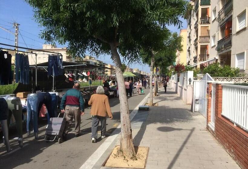 Отель Sant Jordi