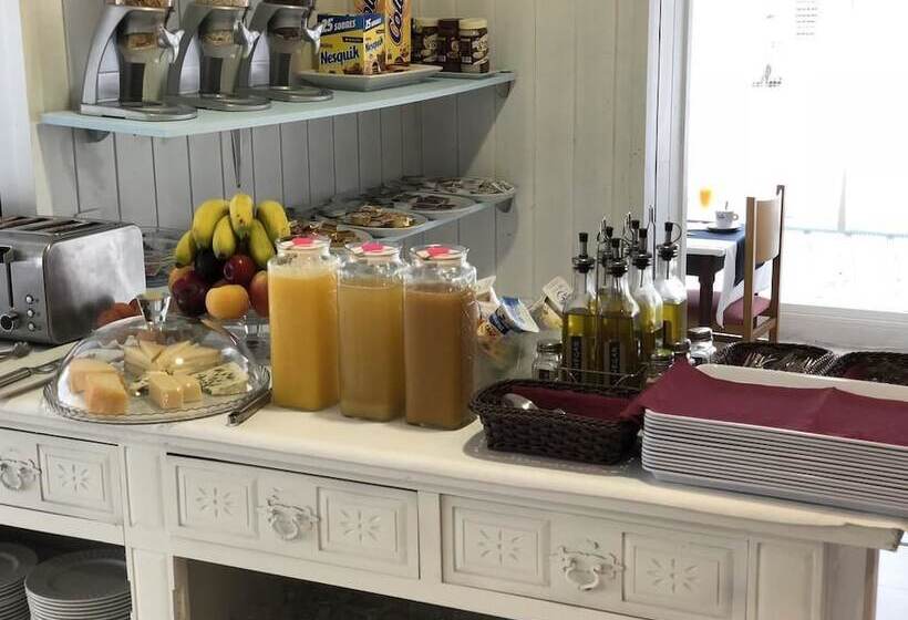 Отель Sant Jordi