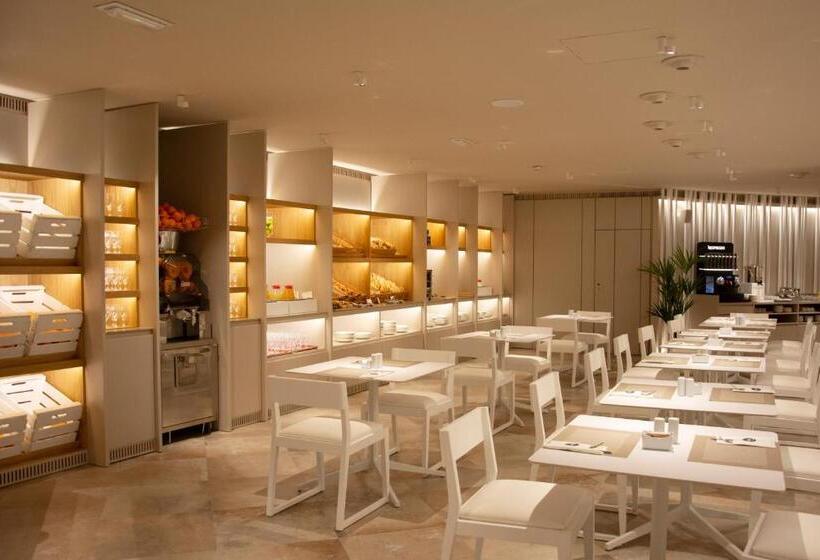 فندق SH Valencia Palace