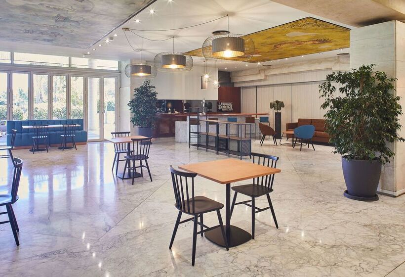 酒店 Silken Alandalus Palace