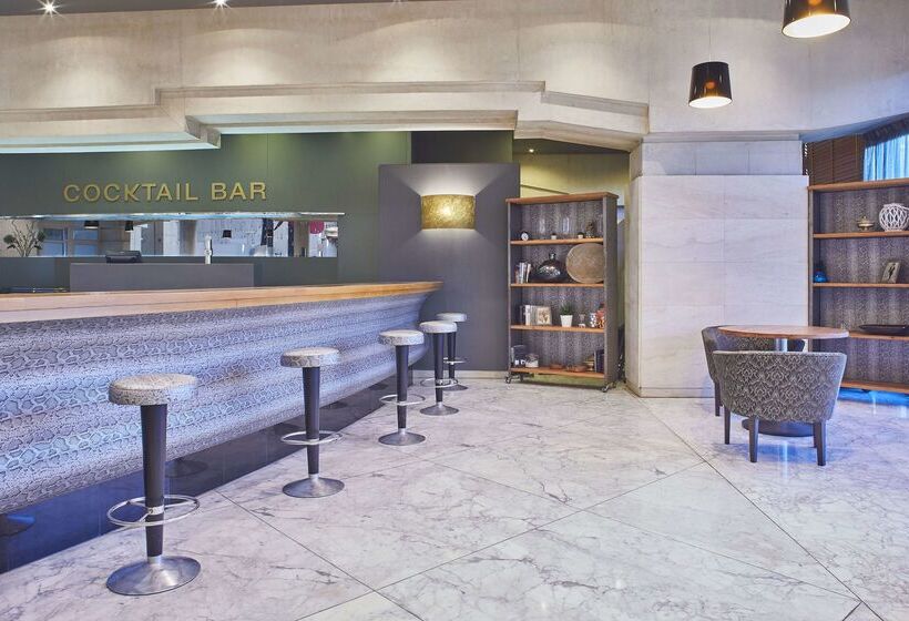 酒店 Silken Alandalus Palace