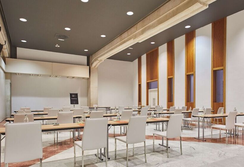 酒店 Silken Alandalus Palace