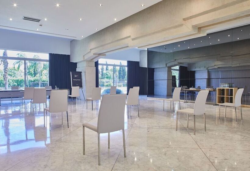 酒店 Silken Alandalus Palace