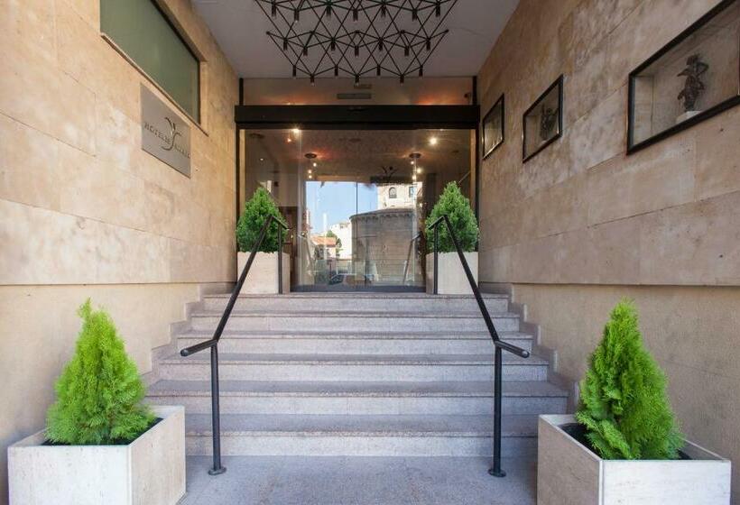 ホテル Silken Rona Dalba