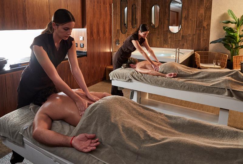 ホテル Sir Anthony