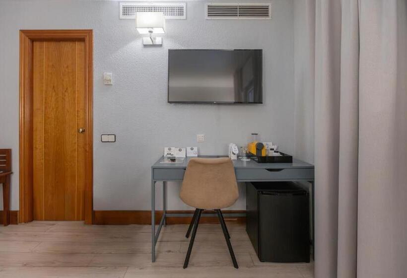 هتل Soho Boutique Los Naranjos