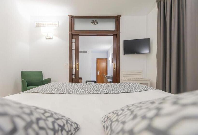 هتل Soho Boutique Los Naranjos