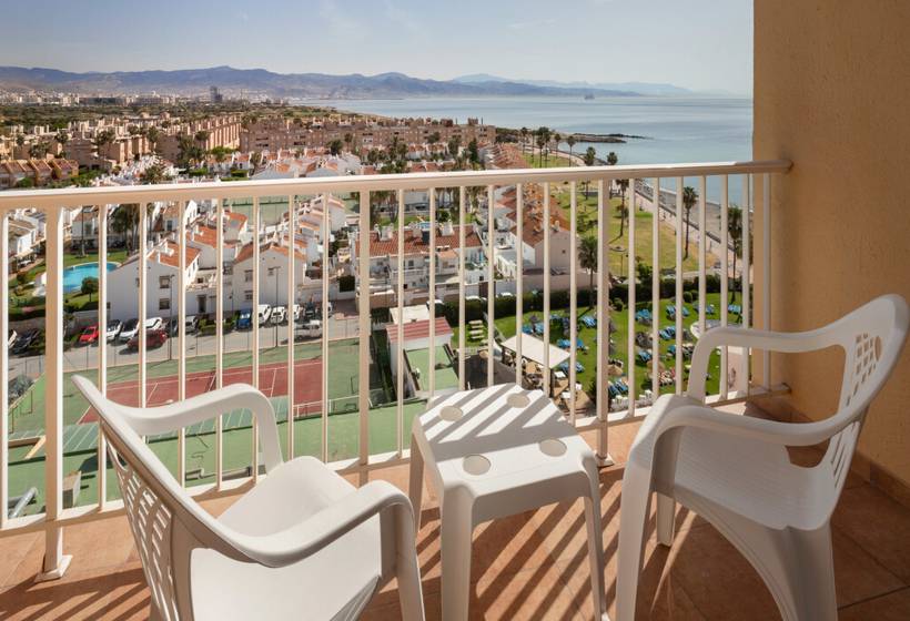 هتل Sol Guadalmar