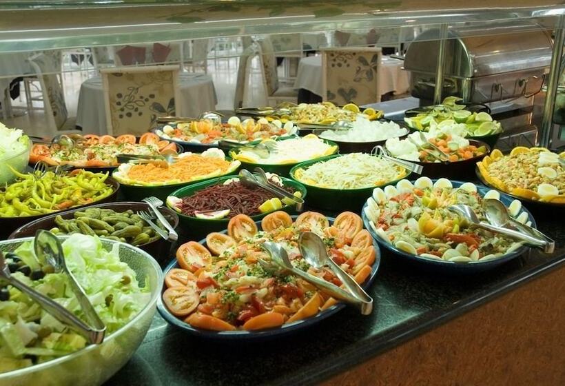 בית מלון כפרי Surf Mar