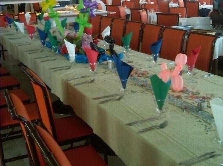 בית מלון כפרי Surf Mar