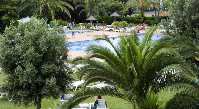 בית מלון כפרי Surf Mar