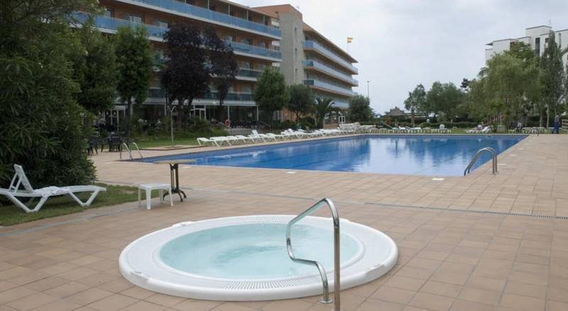 בית מלון כפרי Surf Mar