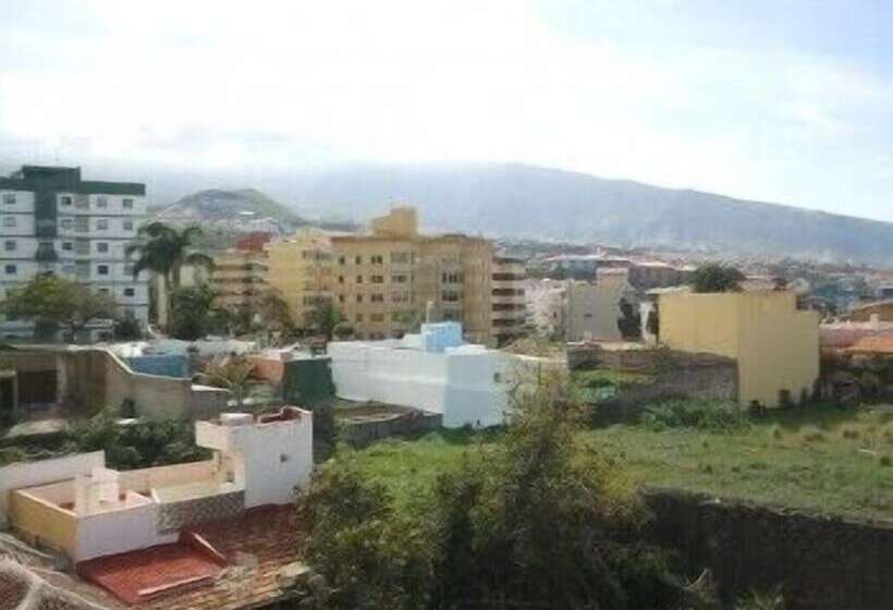 בית מלון כפרי Tejuma