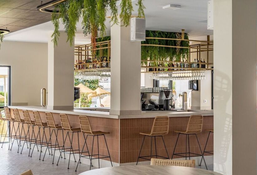 هتل Thb San Fermin