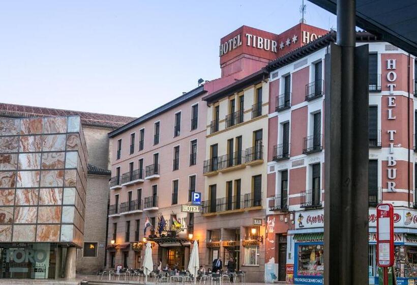 Отель Tibur
