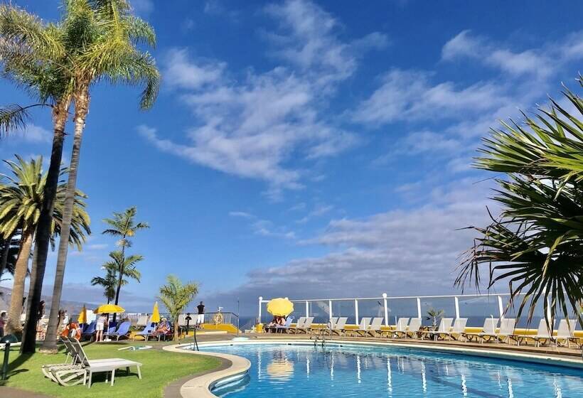 בית מלון כפרי Tigaiga