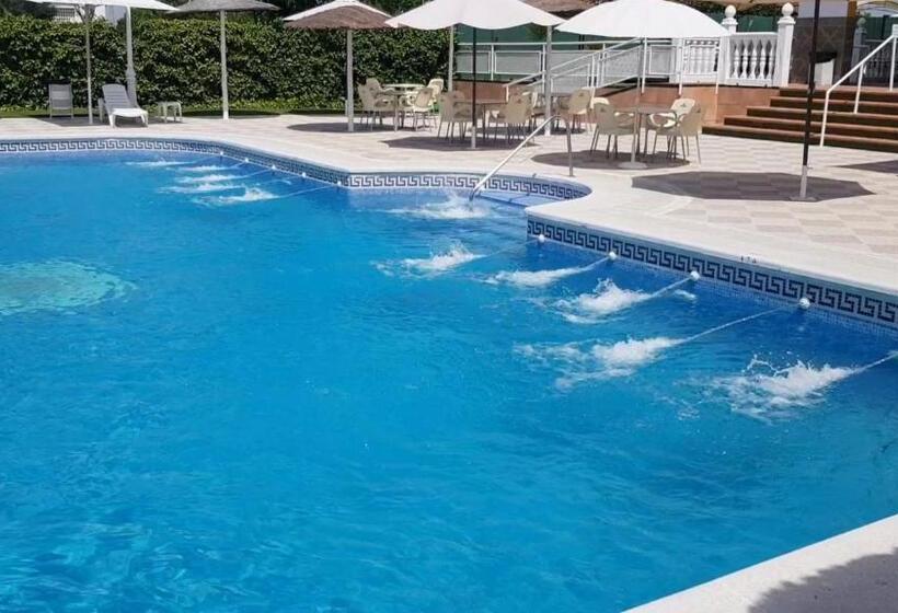 בית מלון כפרי Torre De Los Guzmanes